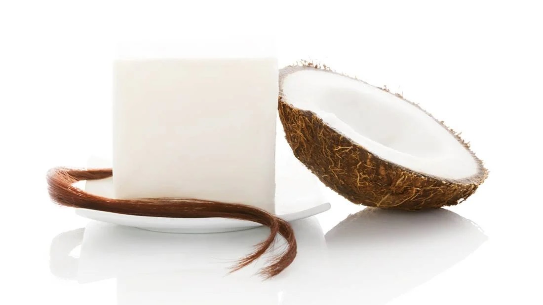 Все, что вы не знали о кокосовом масле для волос