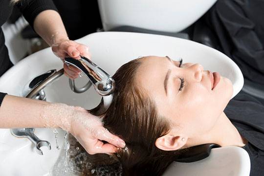 Показания и противопоказания экранирования волос