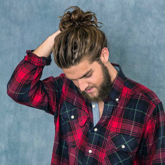 Низкий Man Bun