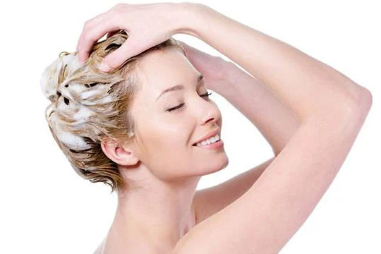 Косметические средства по уходу за мелированными волосами