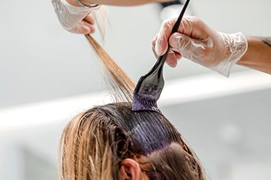 выпадение волос и окрашивание