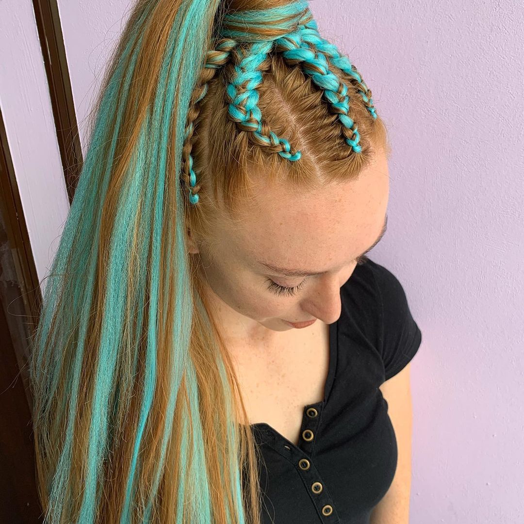 изображение из социальных сетей