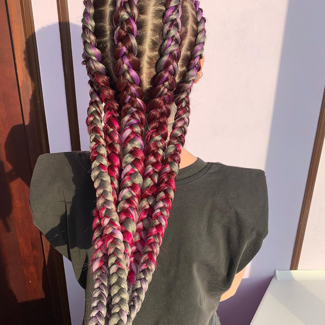 изображение из социальных сетей