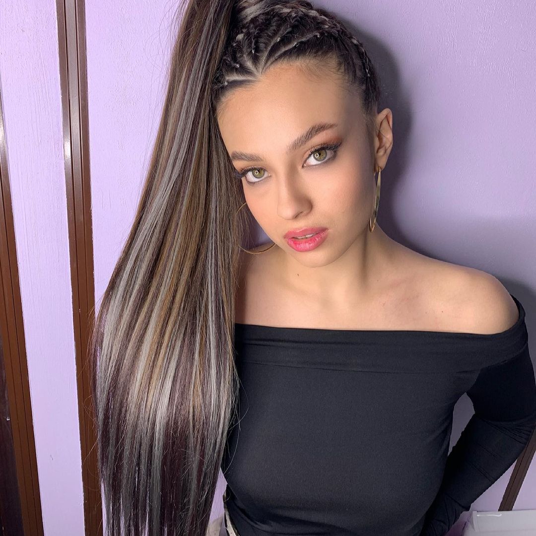 изображение из социальных сетей