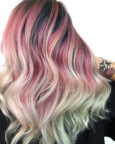 пепельно-розовый оттенок волос